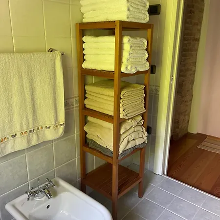 Semesterbostad Vite In Rosa La Casetta